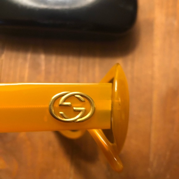 Authentic Vintage Gucci Sunglasses GG2400 - Orange - Picture 5 of 12